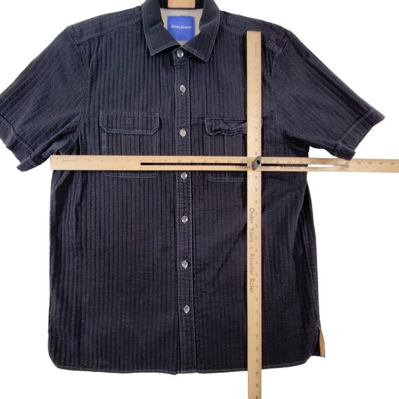 Tommy Bahama Mens Black Button Up Short Sleeve Shirt Cotton Pockets Large - Picture 2 of 9